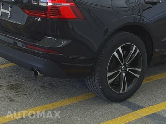 2018 Volvo XC60 T6 Momentum - miniatura 9