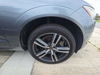 2018 Volvo XC60 T6 Momentum - miniatura 21