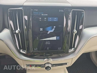 2018 Volvo XC60 T6 Momentum - miniatura 25