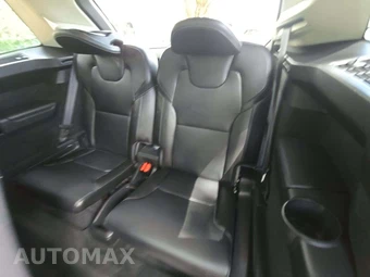 2018 Volvo XC90 T5 Momentum 7-Passenger - miniatura 11