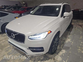 2018 Volvo XC90 T5 Momentum 7-Passenger