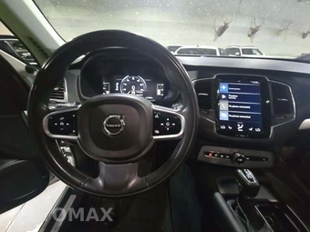 2018 Volvo XC90 T5 Momentum 7-Passenger - miniatura 10