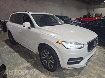 2018 Volvo XC90 T5 Momentum 7-Passenger - miniatura 4