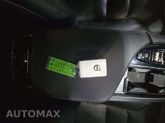 2018 Volvo XC90 T5 Momentum 7-Passenger - miniatura 8