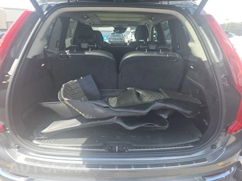 2018 Volvo XC90 T6 Inscription 7-Passenger - miniatura 16