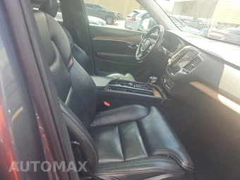 2018 Volvo XC90 T6 Inscription 7-Passenger - miniatura 8