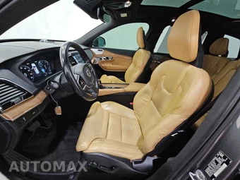 2018 Volvo XC90 T6 Inscription 7-Passenger - miniatura 7
