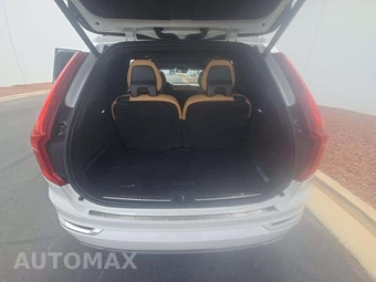 2018 Volvo XC90 T6 Inscription 7-Passenger - miniatura 12