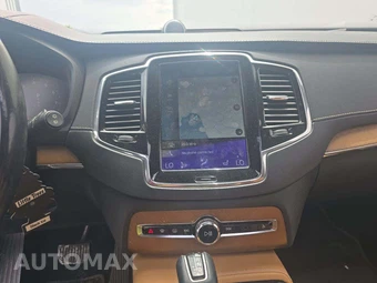 2018 Volvo XC90 T6 Inscription 7-Passenger - miniatura 7