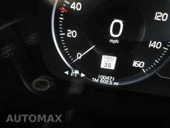 2018 Volvo XC90 T6 Momentum 7-Passenger - miniatura 15