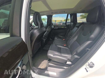 2018 Volvo XC90 T6 Momentum 7-Passenger – miniatura 10
