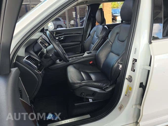 2018 Volvo XC90 T6 Momentum 7-Passenger - miniatura 6