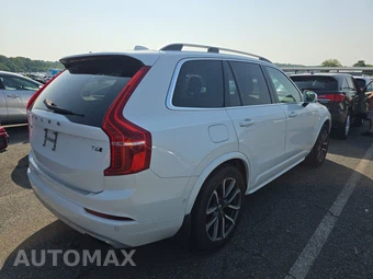 2018 Volvo XC90 T6 Momentum 7-Passenger - miniatura 4
