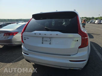 2018 Volvo XC90 T6 Momentum 7-Passenger - miniatura 5