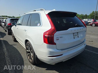 2018 Volvo XC90 T6 Momentum 7-Passenger - miniatura 6