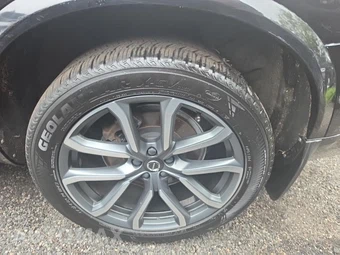 2018 Volvo XC90 T6 Momentum 7-Passenger - miniatura 11