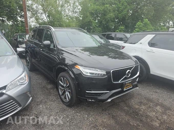 2018 Volvo XC90 T6 Momentum 7-Passenger - miniatura 3