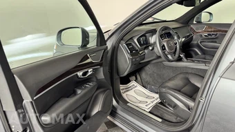 2018 Volvo XC90 T6 Momentum 7-Passenger - miniatura 12