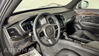 2018 Volvo XC90 T6 Momentum 7-Passenger - miniatura 15