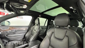2018 Volvo XC90 T6 Momentum 7-Passenger - miniatura 17