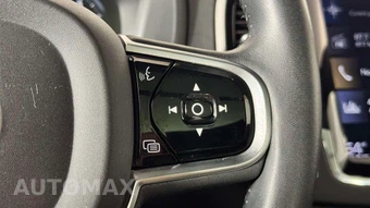 2018 Volvo XC90 T6 Momentum 7-Passenger - miniatura 20