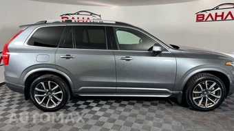 2018 Volvo XC90 T6 Momentum 7-Passenger - miniatura 9