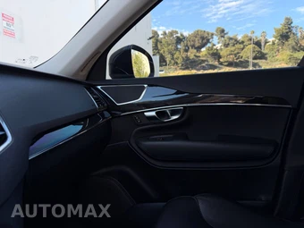 2018 Volvo XC90 T6 Momentum 7-Passenger – miniatura 30