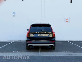 2018 Volvo XC90 T6 Momentum 7-Passenger – miniatura 6