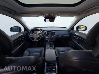 2018 Volvo XC90 T6 Momentum 7-Passenger – miniatura 7