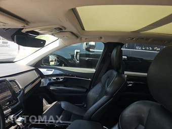 2018 Volvo XC90 T6 Momentum 7-Passenger - miniatura 20
