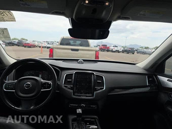 2018 Volvo XC90 T6 Momentum 7-Passenger - miniatura 11