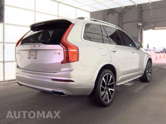 2018 Volvo XC90 T6 Momentum 7-Passenger - miniatura 4