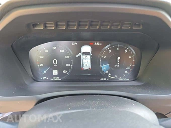 2018 Volvo XC90 T6 Momentum 7-Passenger - miniatura 9