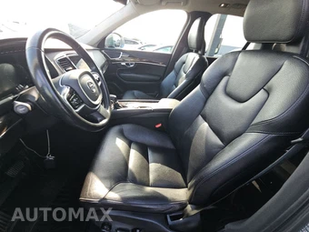 2018 Volvo XC90 T6 Momentum 7-Passenger - miniatura 7