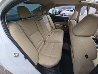 2019 Acura TLX – miniatura 16