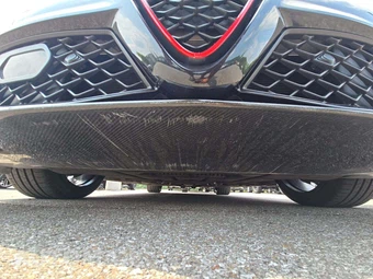 2019 Alfa Romeo Giulia Quadrifoglio - miniatura 17