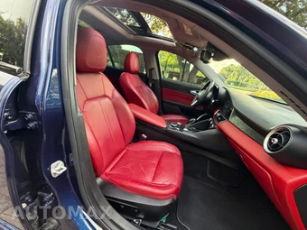 2019 Alfa Romeo Giulia Sport – miniatura 22