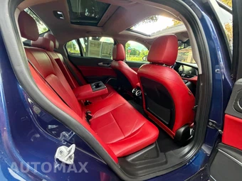 2019 Alfa Romeo Giulia Sport – miniatura 30