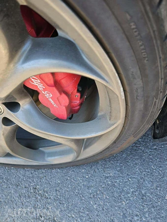 2019 Alfa Romeo Giulia Sport - miniatura 19