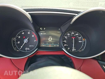 2019 Alfa Romeo Giulia Sport - miniatura 6