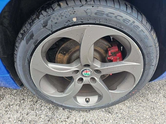2019 Alfa Romeo Giulia Sport - miniatura 21