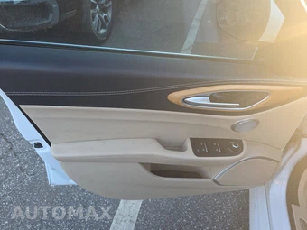 2019 Alfa Romeo Giulia Ti Lusso - miniatura 9