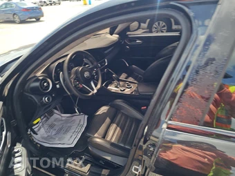 2019 Alfa Romeo Giulia Ti Sport Carbon - miniatura 7
