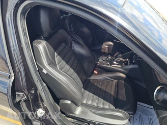 2019 Alfa Romeo Giulia Ti Sport Carbon - miniatura 8