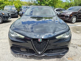 2019 Alfa Romeo Giulia Ti Sport - miniatura 28