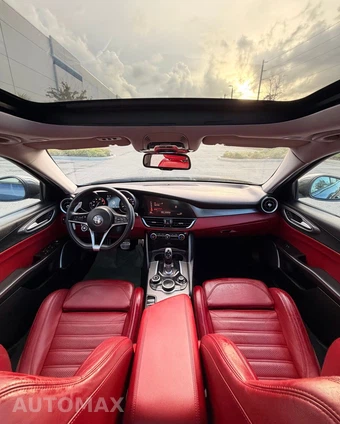 2019 Alfa Romeo Giulia Ti Sport – miniatura 12