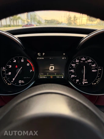 2019 Alfa Romeo Giulia Ti Sport – miniatura 15