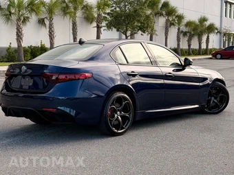 2019 Alfa Romeo Giulia Ti Sport – miniatura 2