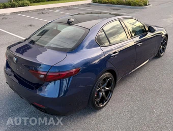 2019 Alfa Romeo Giulia Ti Sport – miniatura 6