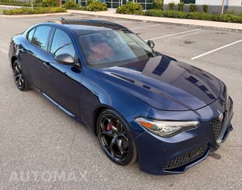 2019 Alfa Romeo Giulia Ti Sport – miniatura 7